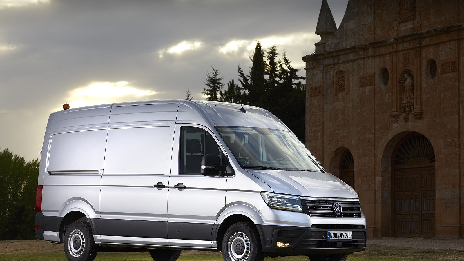 Volkswagen ya comercializa el Crafter de cuarta generación