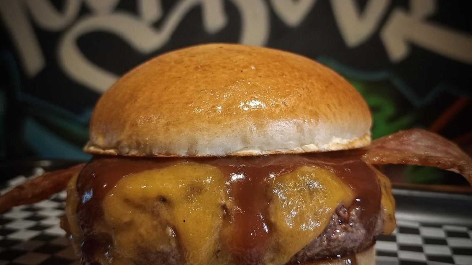 La Lousi, LOU Burger