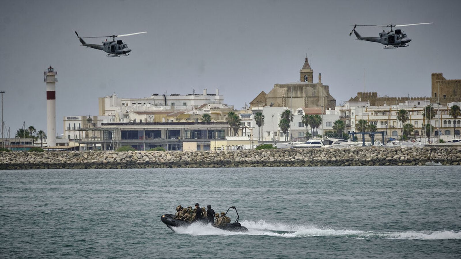 Desembarco en la playa del Chorrillo en 2022.
