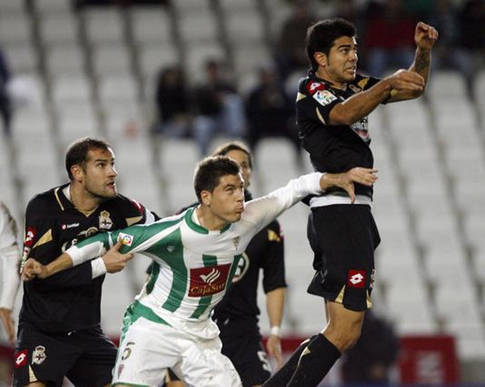 Partido de la Copa del Rey entre el Córdoba y el Deportivo de la Coruña.

Foto: José Martínez
