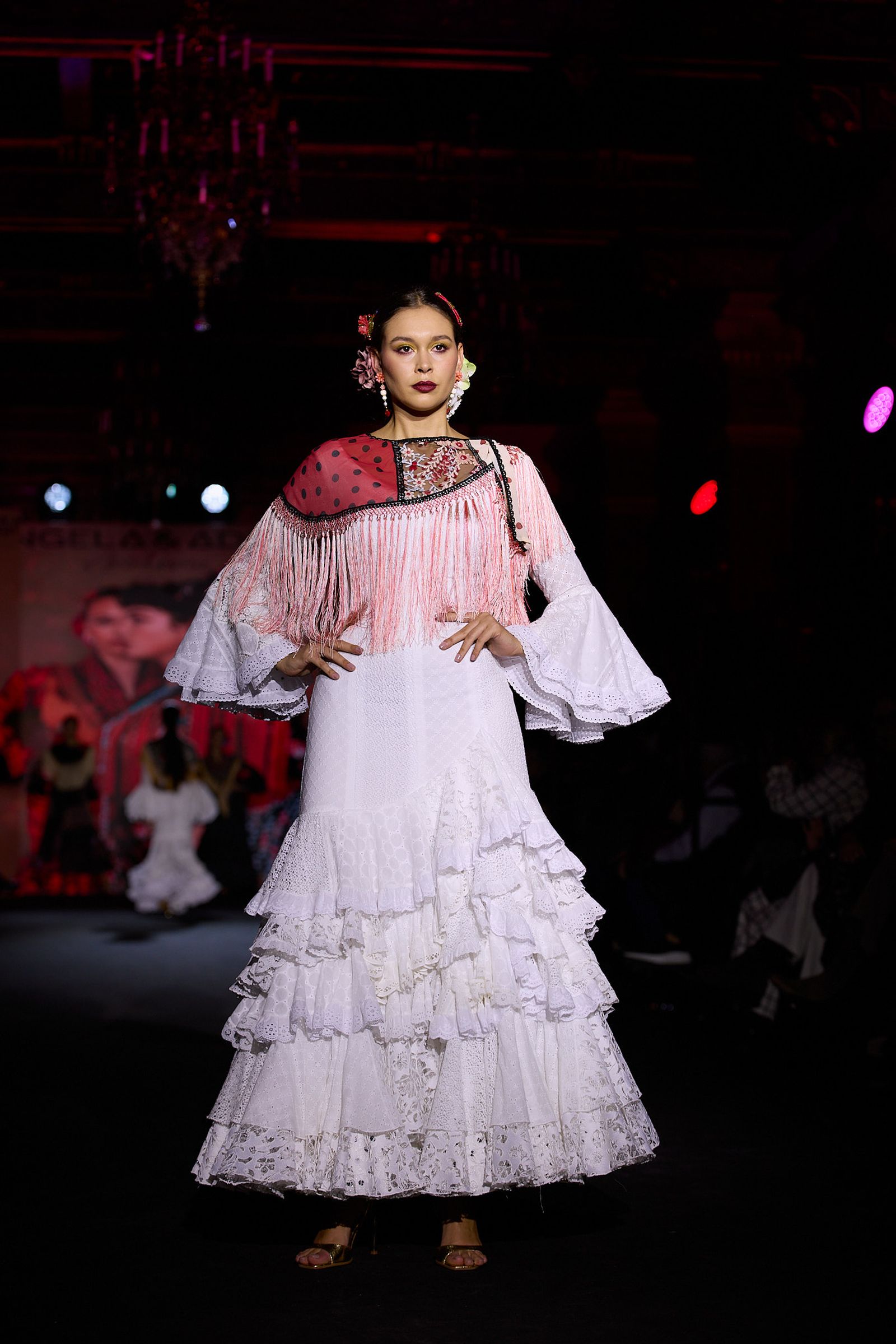 El desfile de Ángela & Adela en We Love Flamenco 2026, todas las fotos