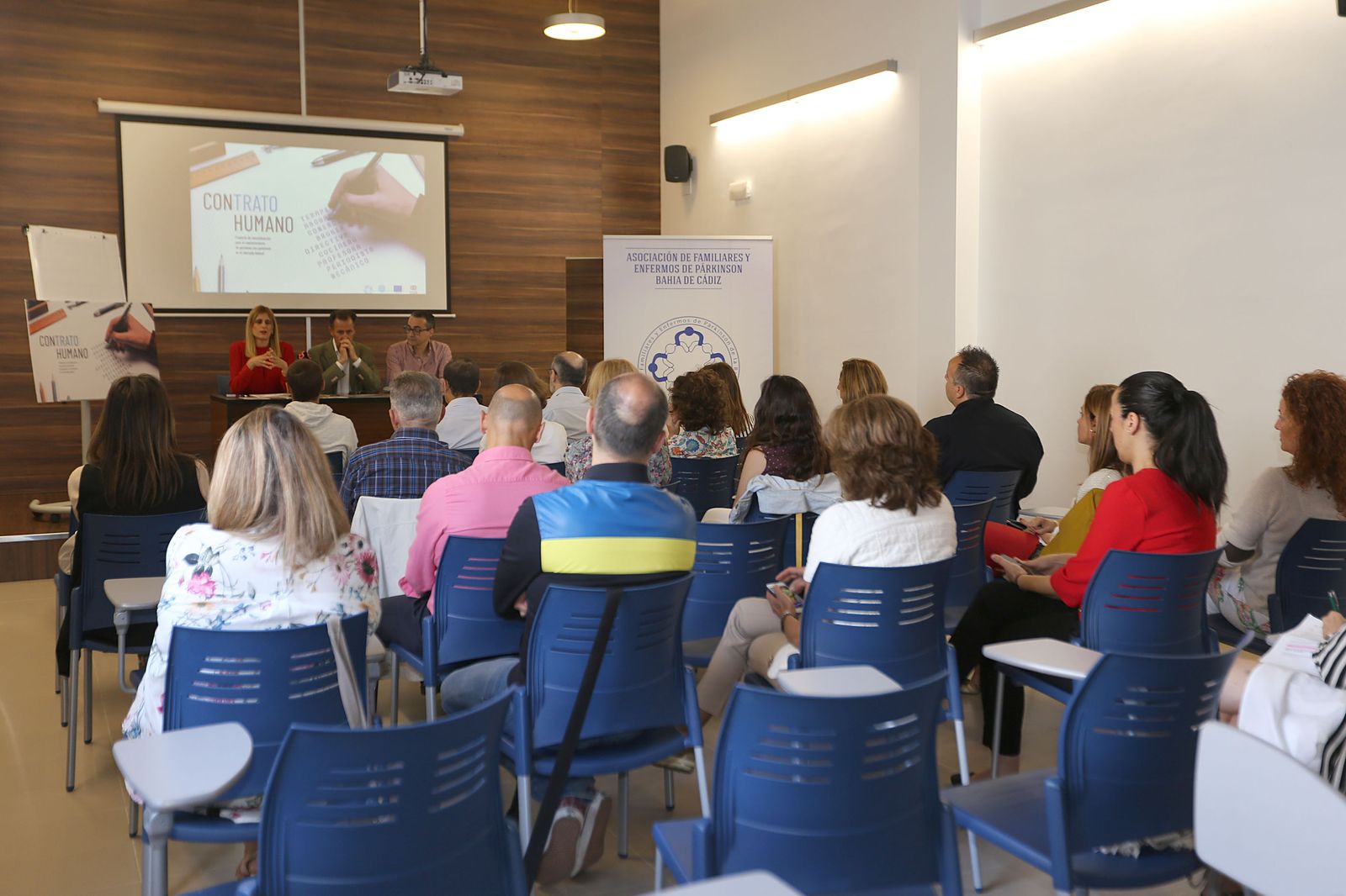 Momento de la inauguración de las jornadas, ayer en la sede de Servicios Sociales.