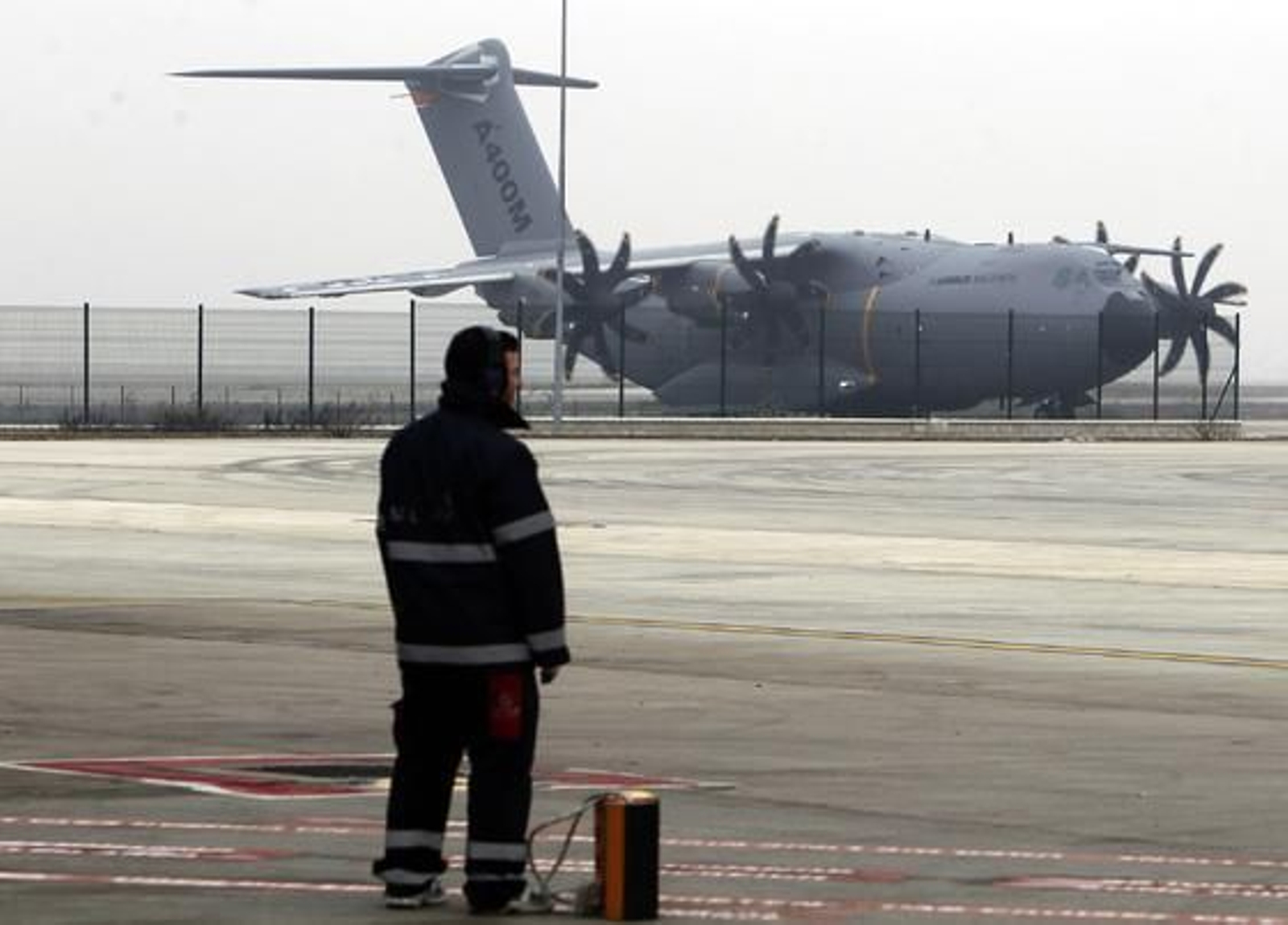El avión militar A400M en pruebas. 

Foto: Antonio Pizarro
