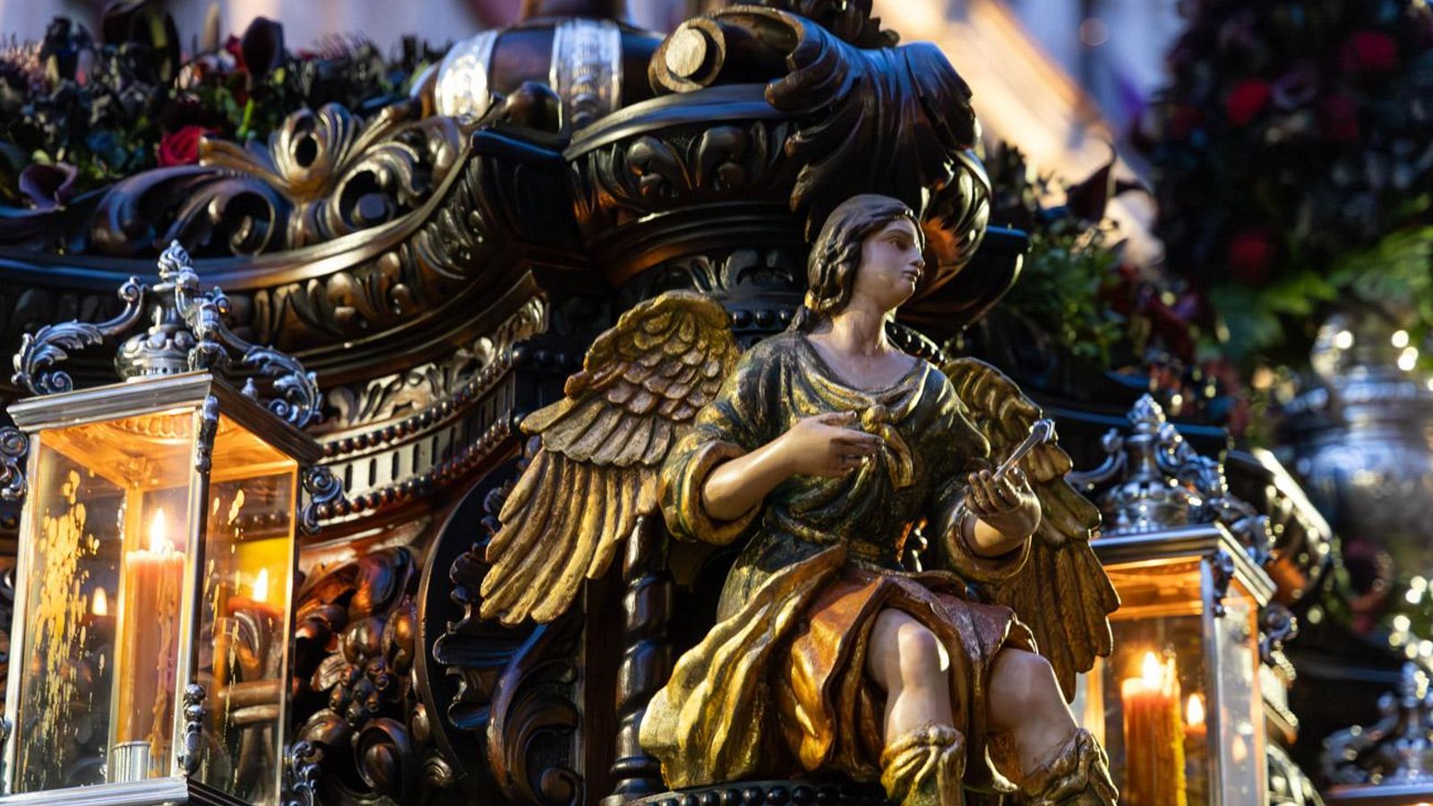 Los jiennenses se recrean con la cofradía de los Estudiantes un nuevo Lunes Santo