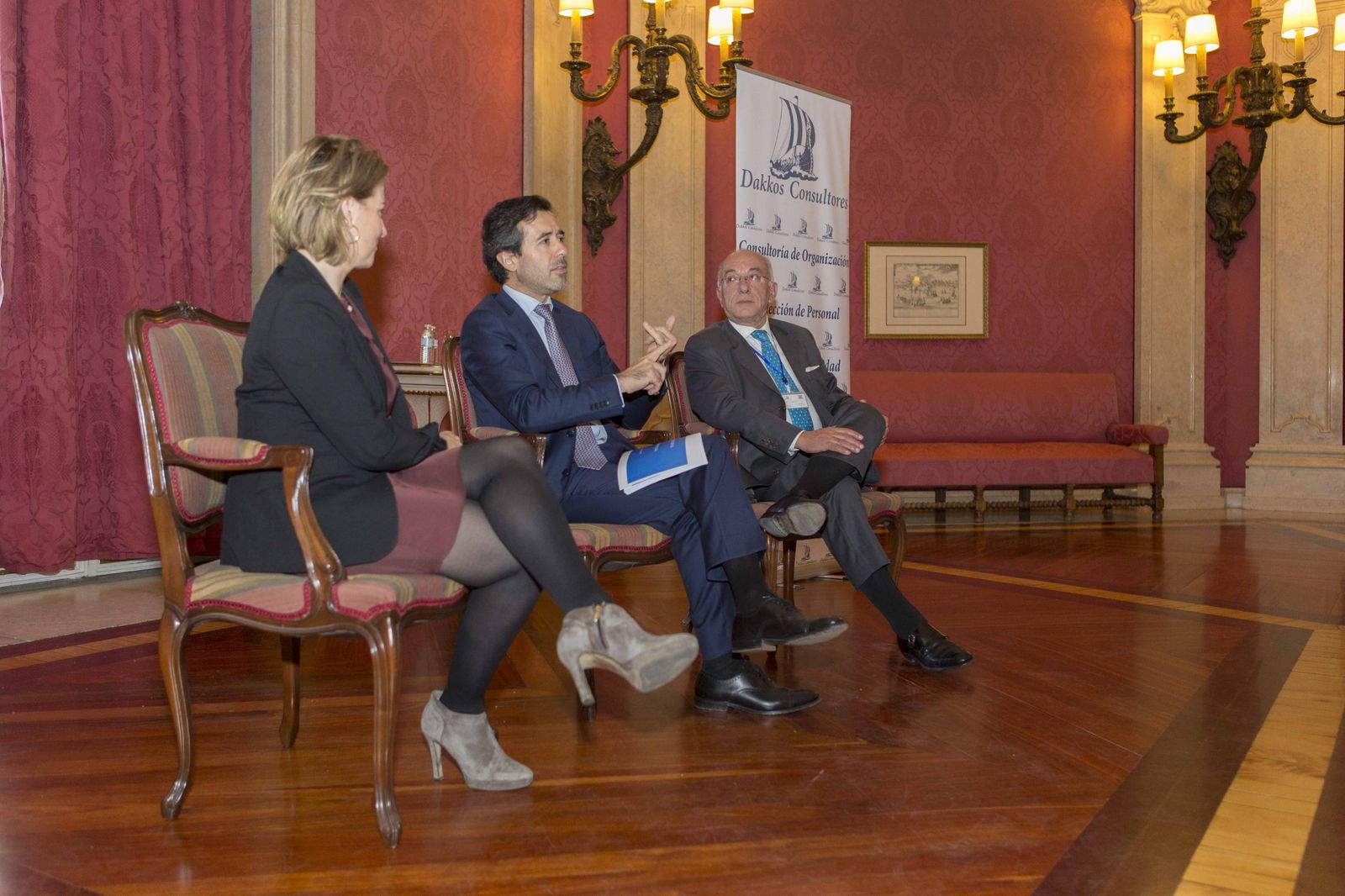 Jorge Monteiro, cónsul de Portugal, interviene en la jornada, ayer.