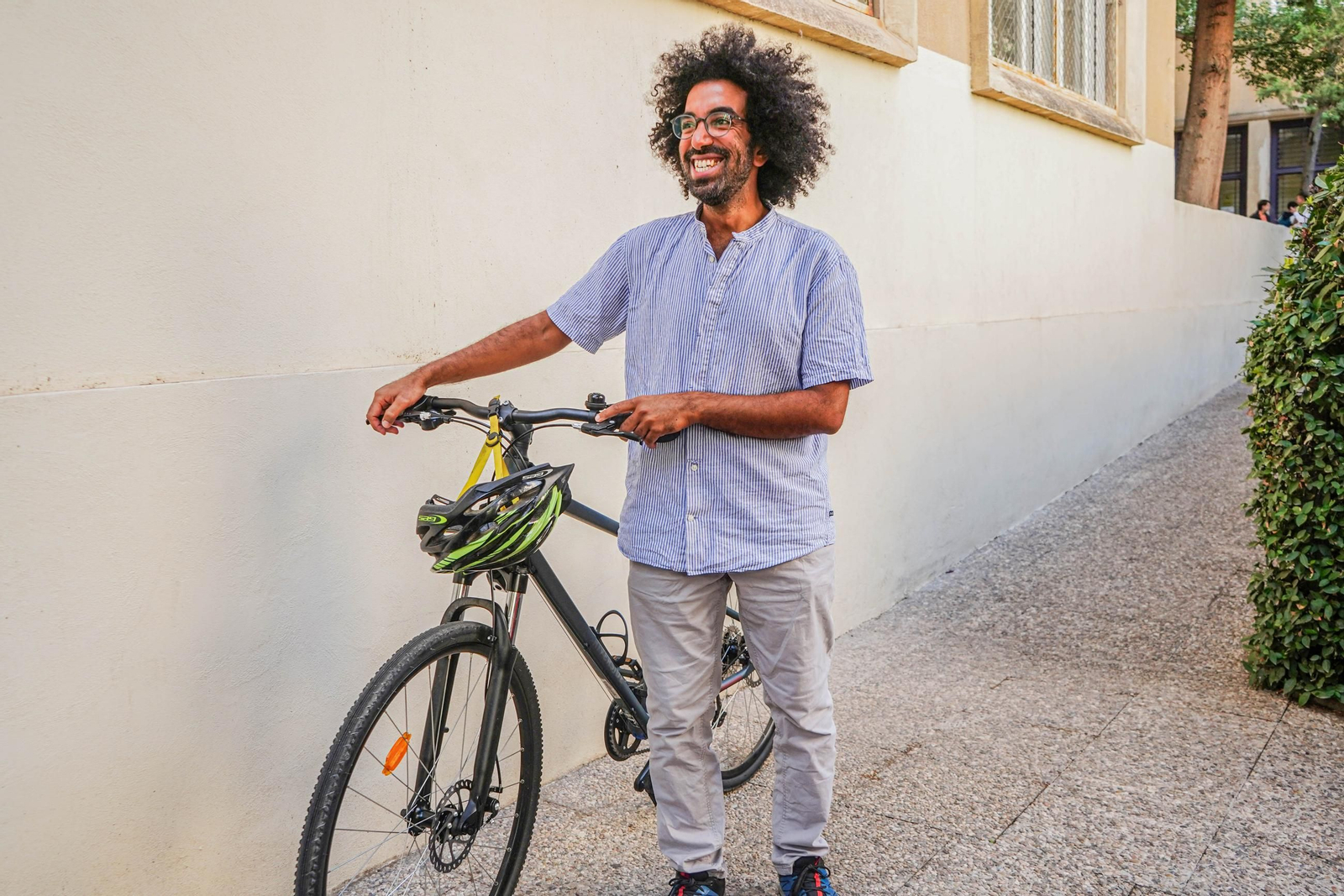 Mostafa Alí Mohamed Sayed Mohamed a su llegada.