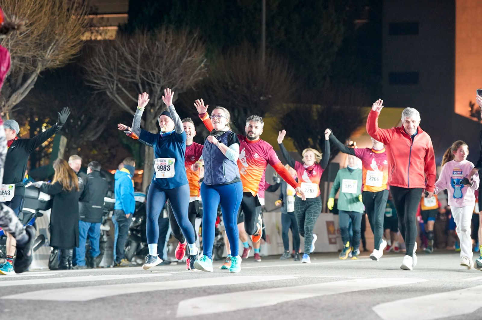 En imágenes: búscate en tu llegada a meta de la Carrera de San Antón 2026 (3)