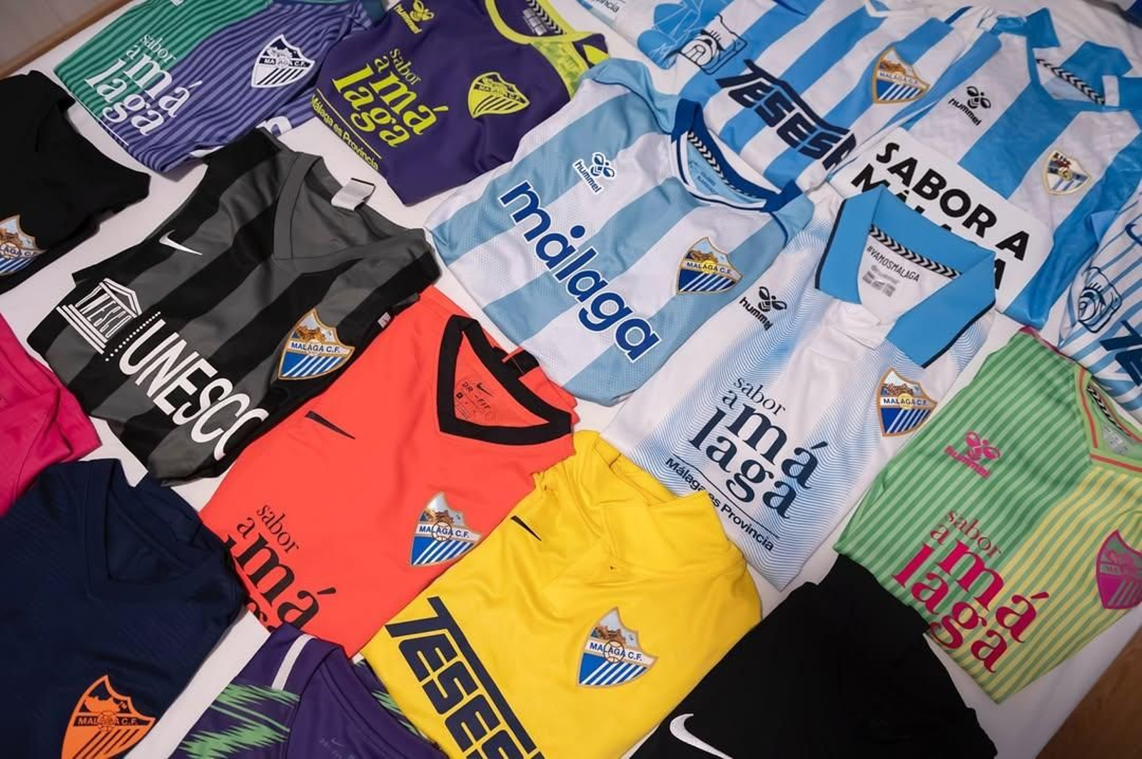 David Larrubia, en  su renovación con el Málaga CF