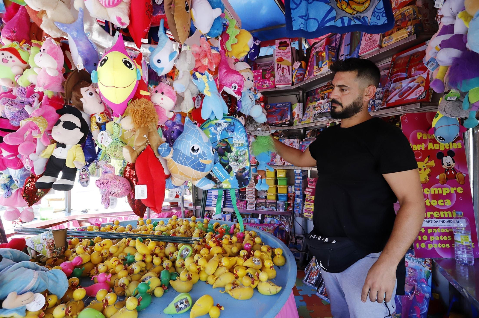 Imágenes de los preparativos para las Fiestas de La Cinta