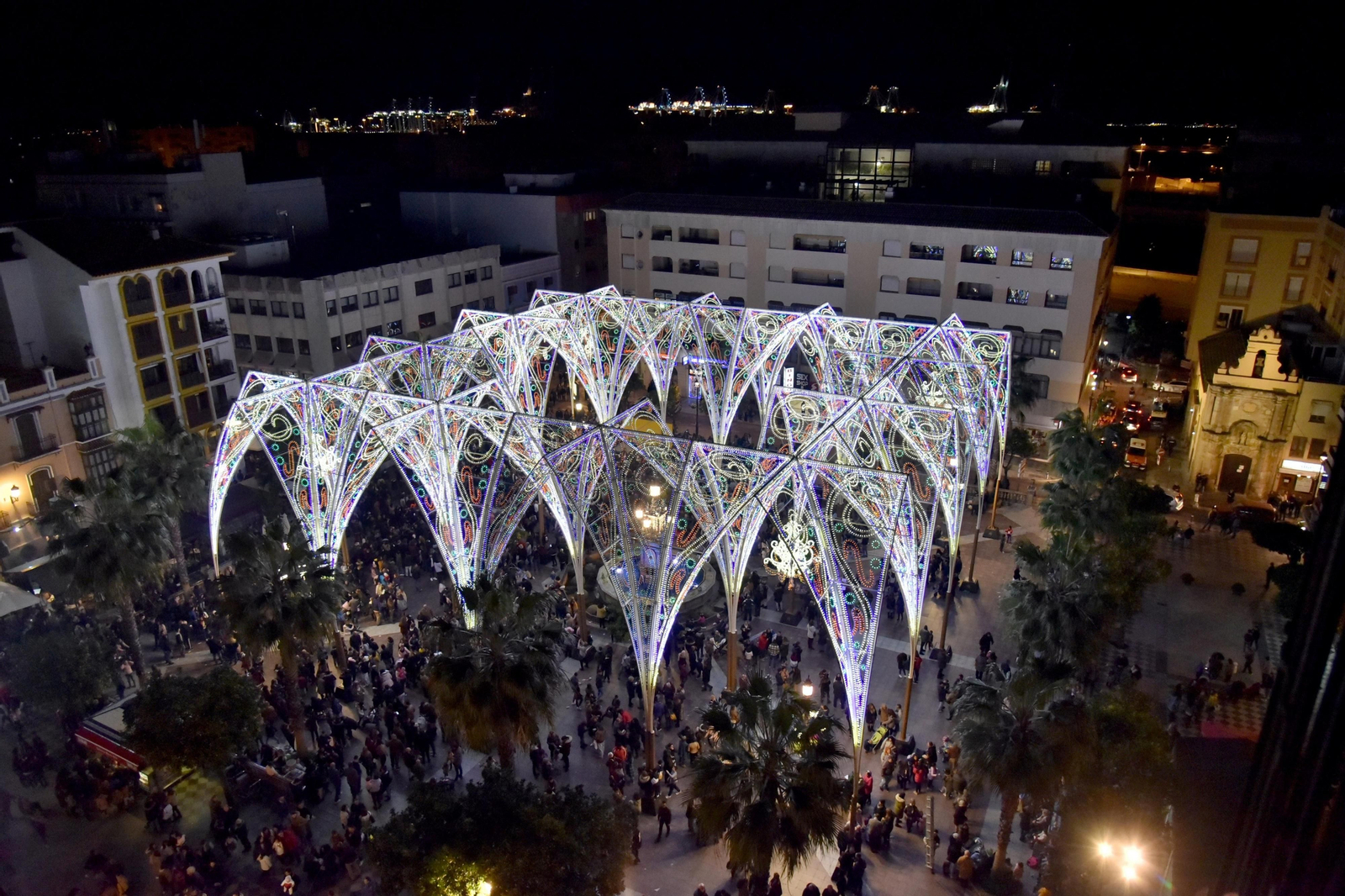 Catedral de luz de la Plaza Alta en la Navidad de 2018