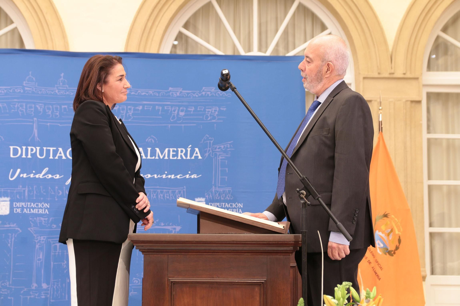 Toma de posesión de la nueva junta de gobierno del Colegio de Economistas
