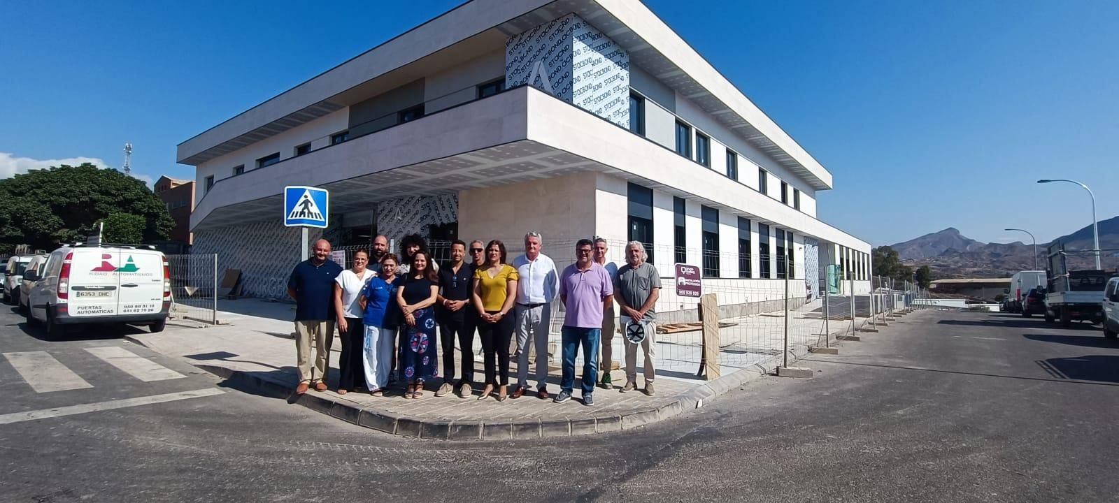 Exterior del centro de salud de Benahadux casi terminado.