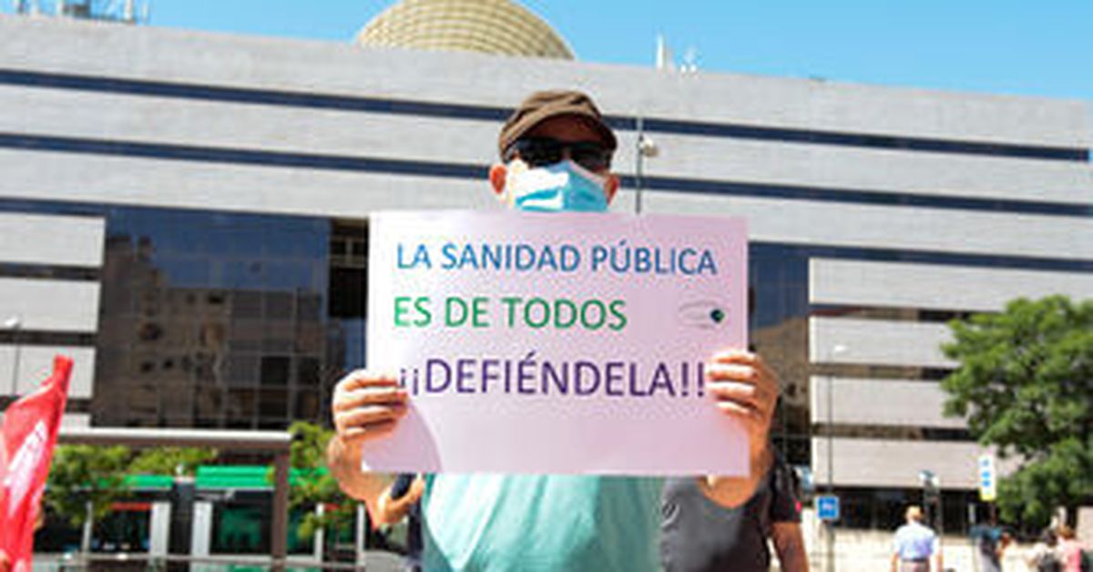 Manifestación en Granada para defender la sanidad pública
