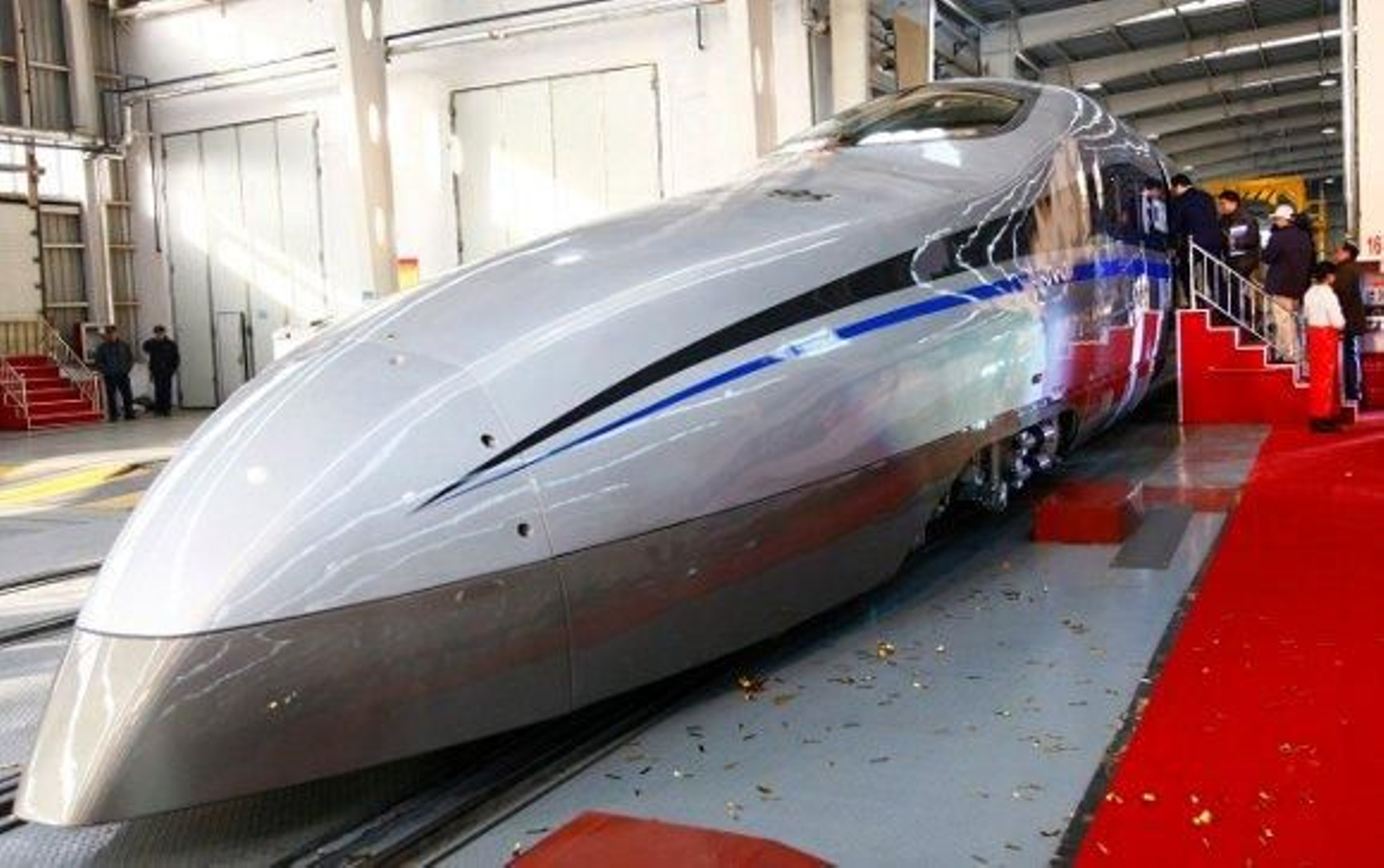 China prueba el primer tren capaz de alcanzar los 500 kilómetros por hora China prueba el primer tren capaz de alcanzar los 500 kilómetros por hora