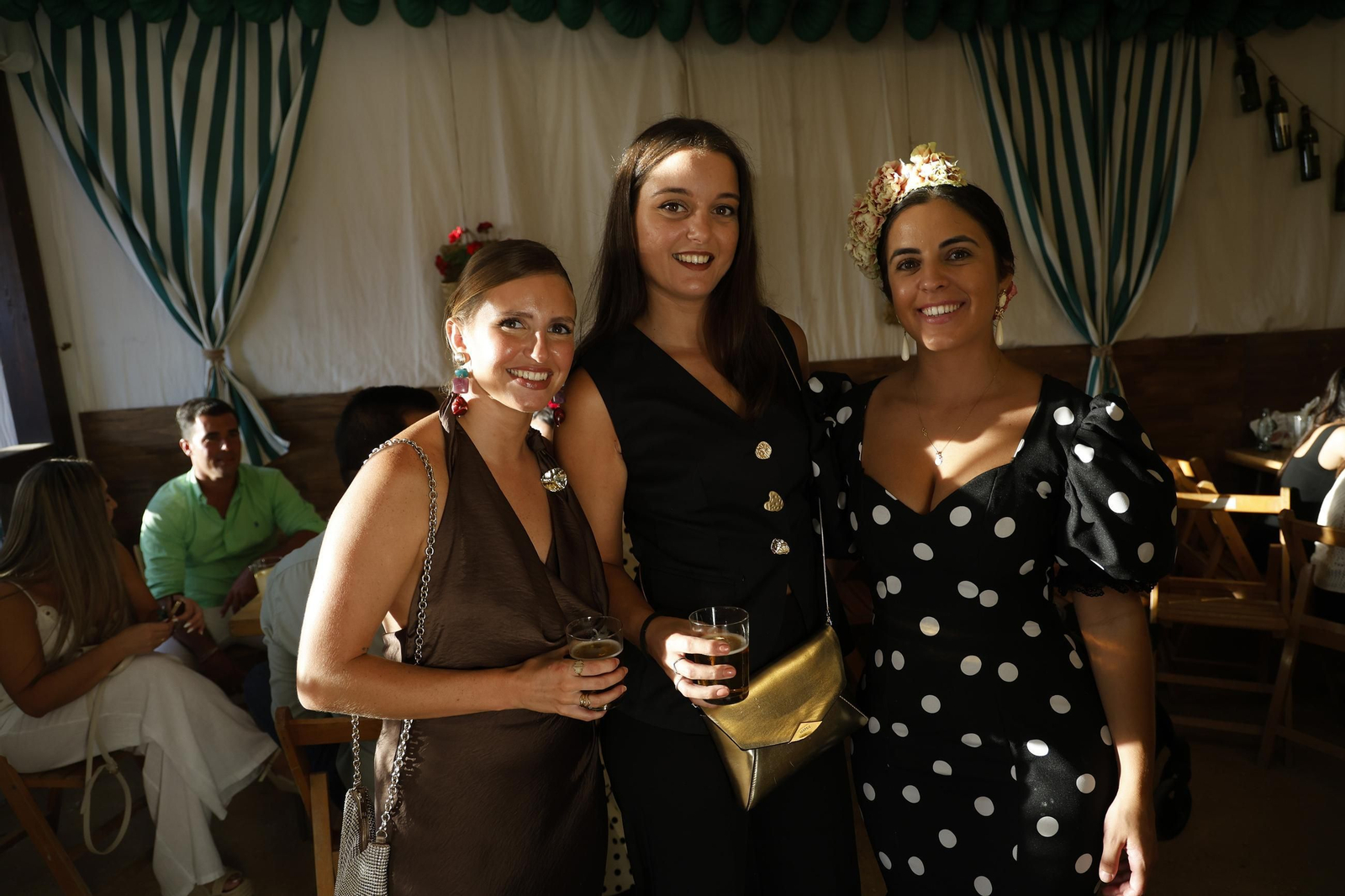 Búscate en las fotos del sábado en la Feria de Tarifa 2025