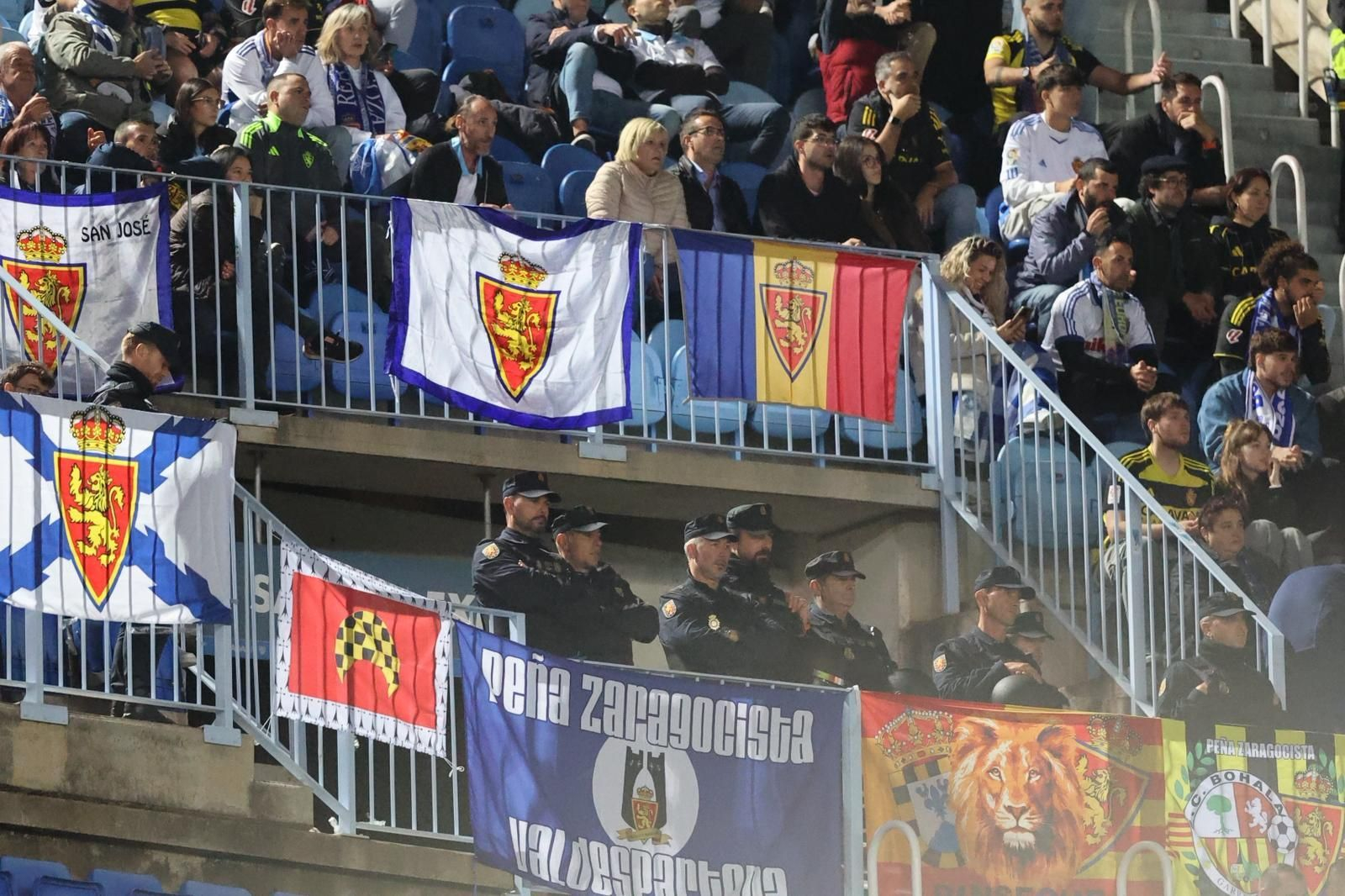 Búscate en las gradas de La Rosaleda en el Málaga CF-Zaragoza
