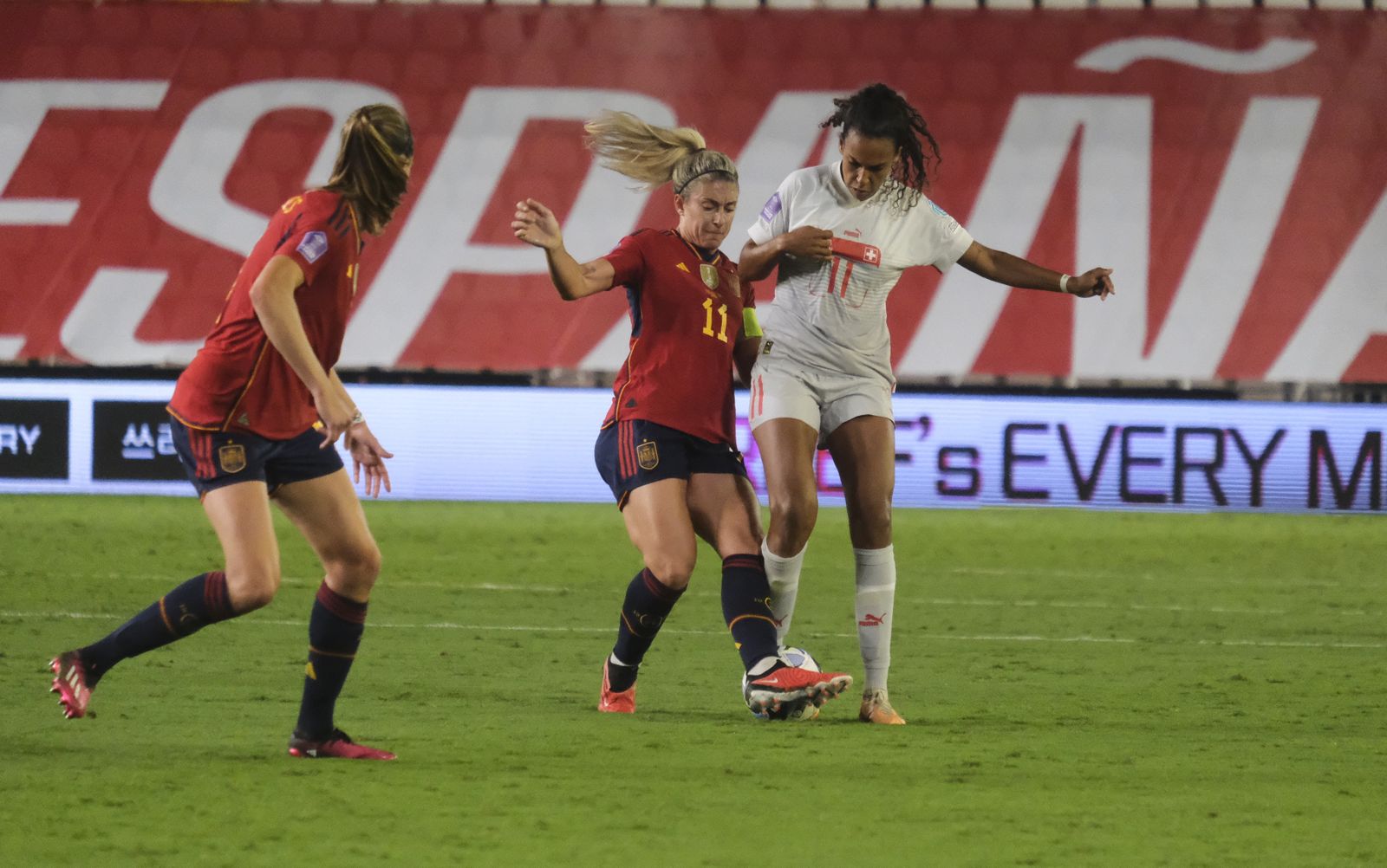 Las mejores fotos de la victoria de España ante Suiza en El Arcángel de Córdoba