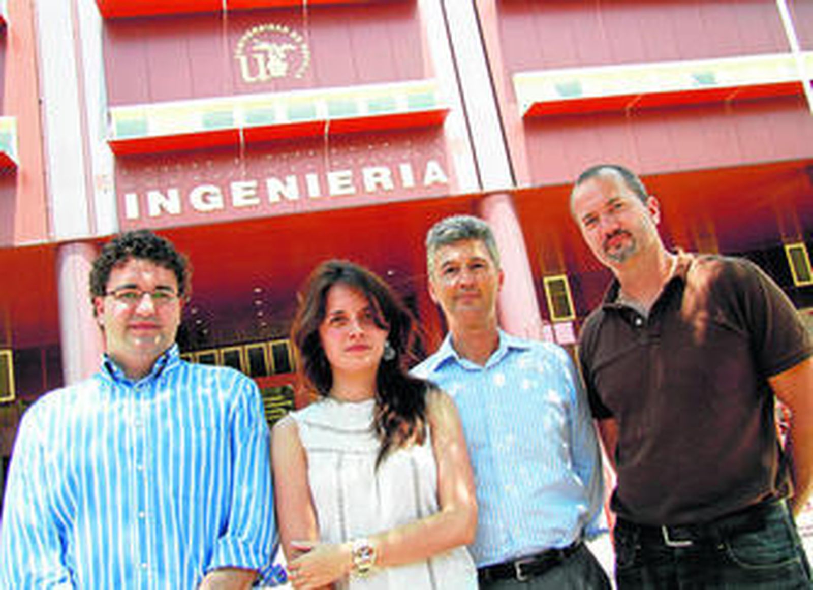 Desde izquierda a derecha, Francisco García (colaborador), Cristina López y José Manuel Quero (fundadores) y Axel Reinsdorf (colaborador).