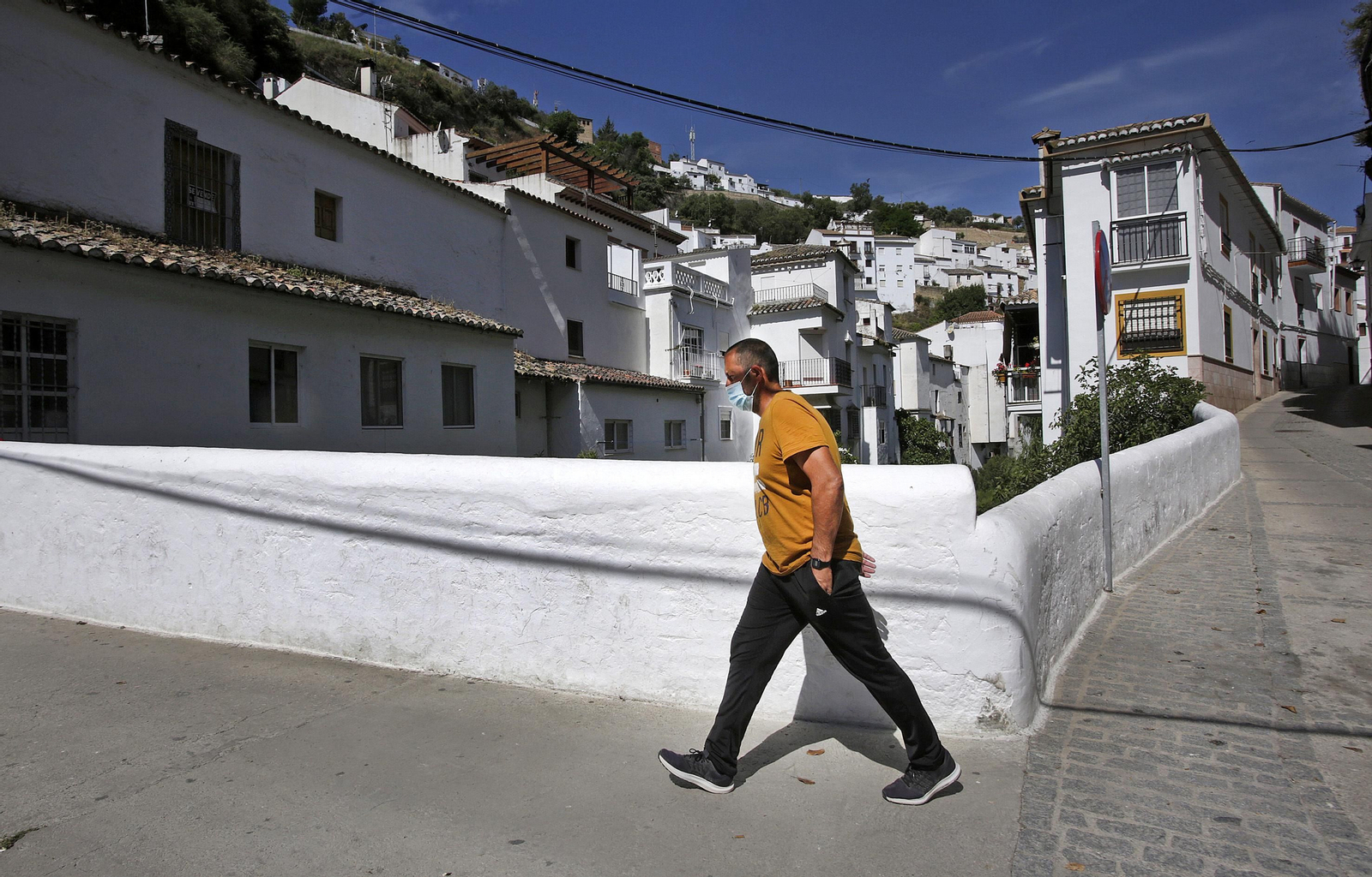 El despertar de la Sierra, Grazalema, Setenil de las Bodegas, Zahara de la Sierra.