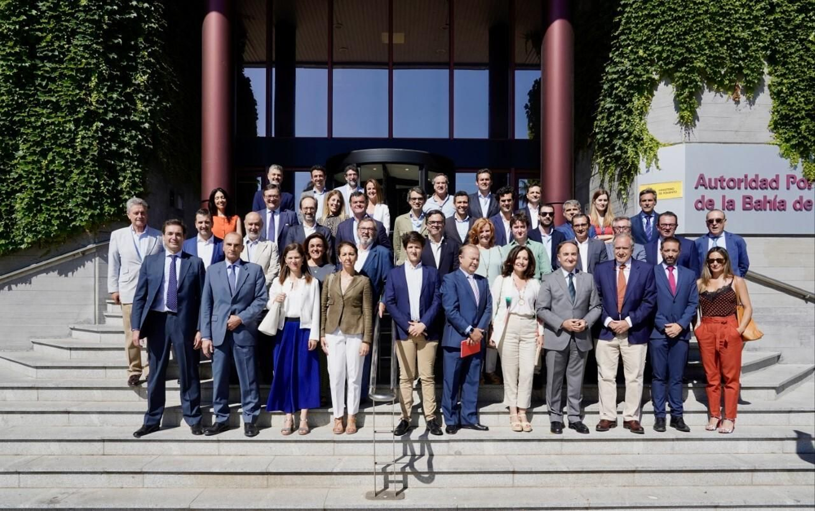 La visita de Cesur a la Autoridad Portuaria de Algeciras.