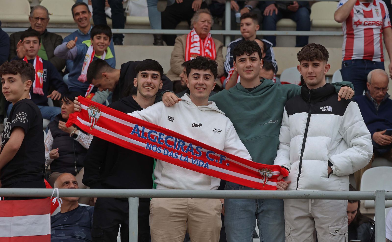 Búscate en el Nuevo Mirador durante el Algeciras - Málaga