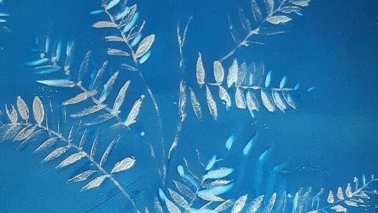 Regreso a la infancia a través de la cianotipia con Rocío Fontán