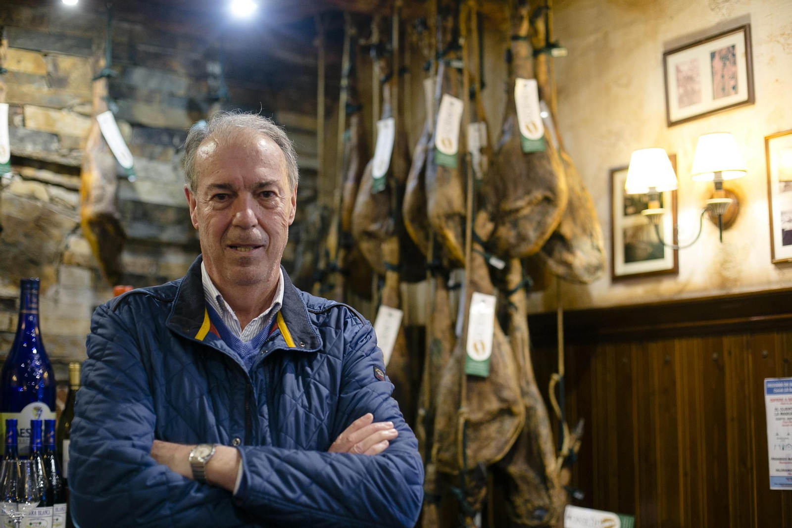 Isidoro Cárdeno, propietario del restaurante Cumbres Mayores, en Cádiz.