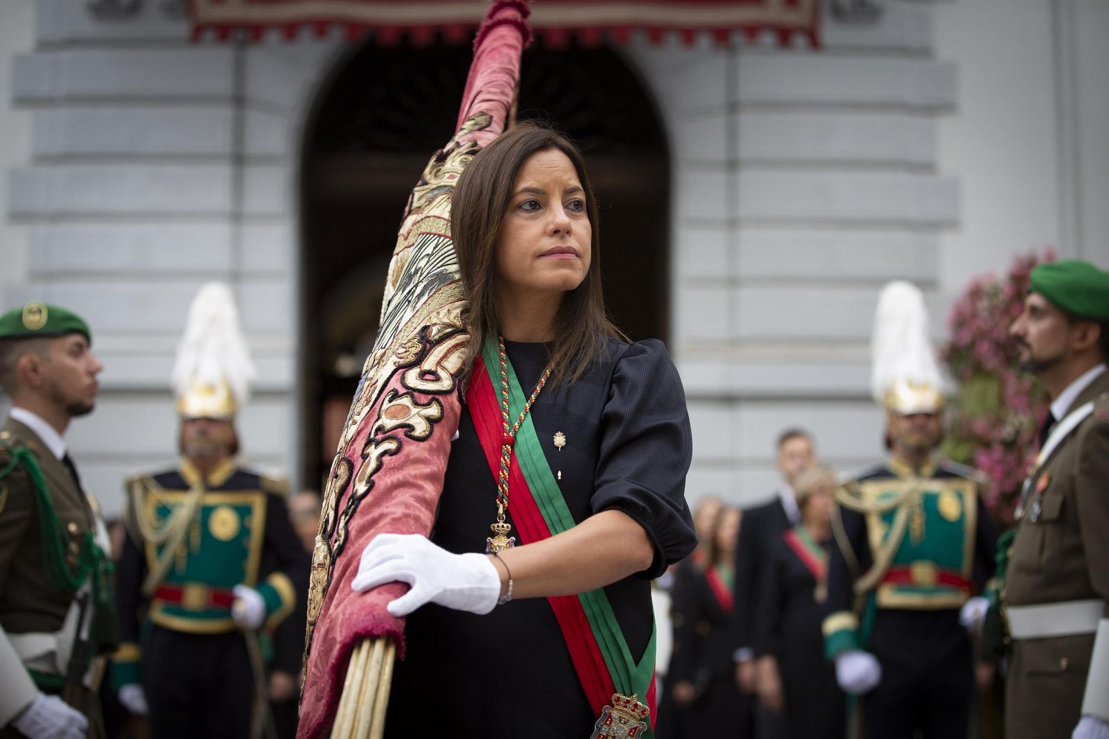 Las imágenes del Día de la Hispanidad en Granada