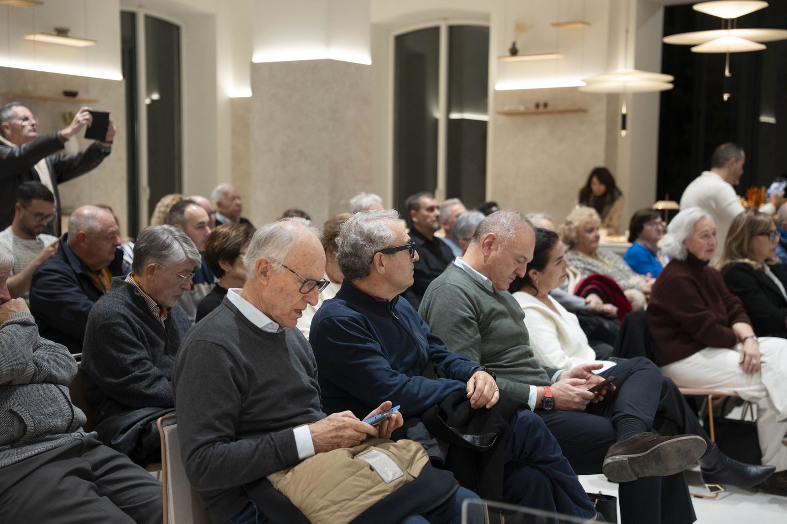 Un siglo de política local: Antonio Llaguno presenta en Almería su libro sobre las alcaldías de Cuevas del Almanzora