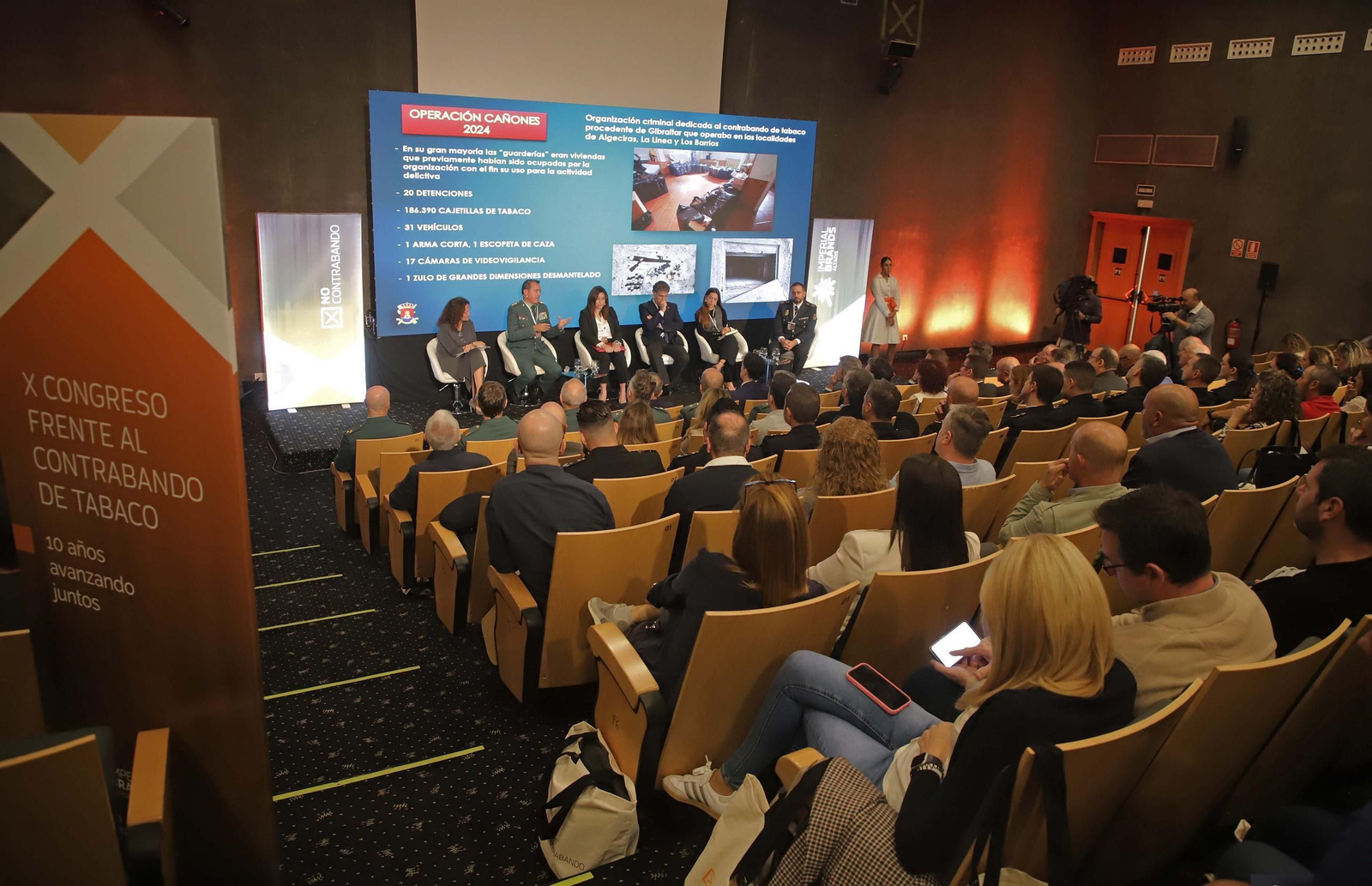 Fotos del X Congreso Frente al Contrabando de Tabaco de Altadis-Imperial Brands en La Línea
