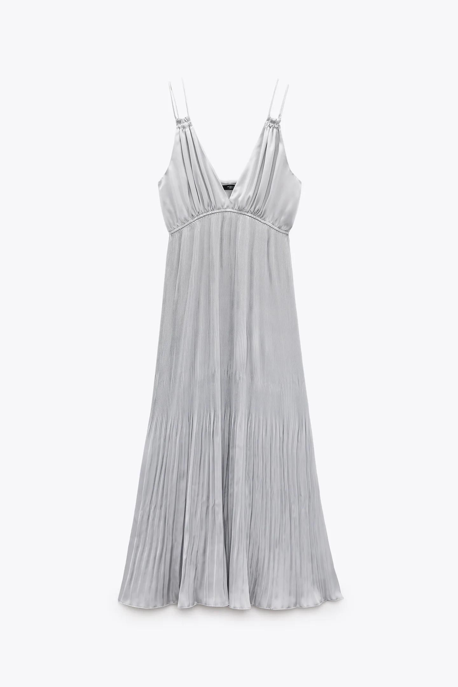 Vestido de invitada de Zara.