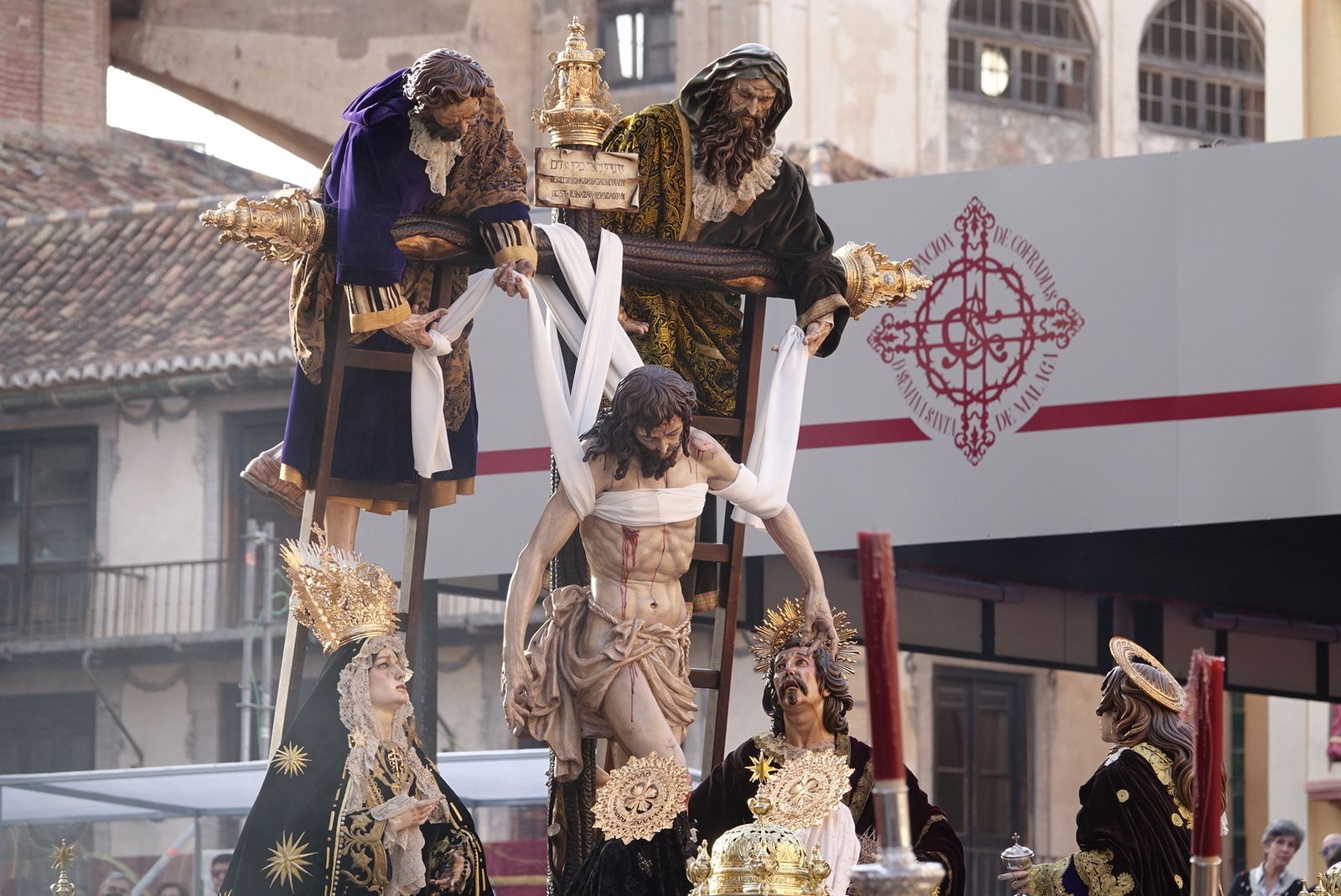Las fotos del Descendimiento, en el Viernes Santo de Málaga