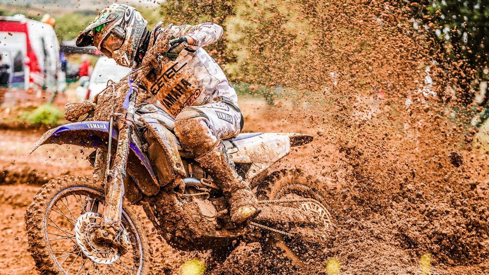 La lluvia caída condicionó el desarrollo de la última prueba del campeonato, con Campano asegurando el título gracias a sus dos segundos puestos en sendas mangas.