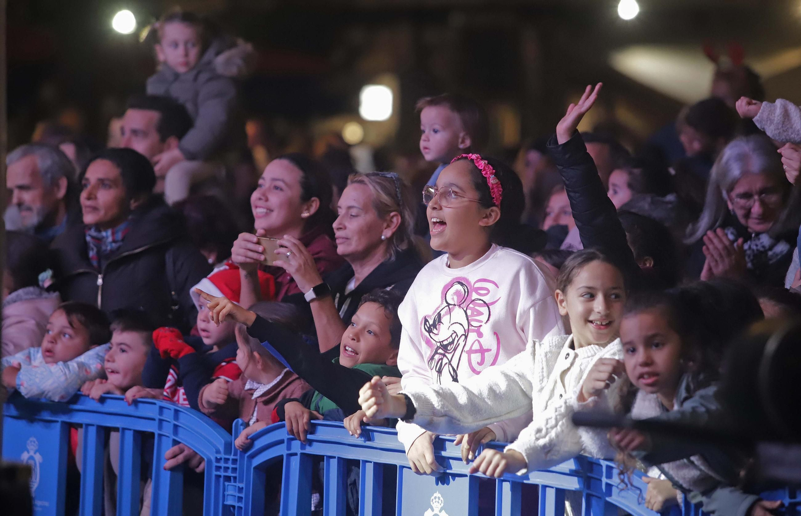 Fotos del encendido del alumbrado navideño en Algeciras