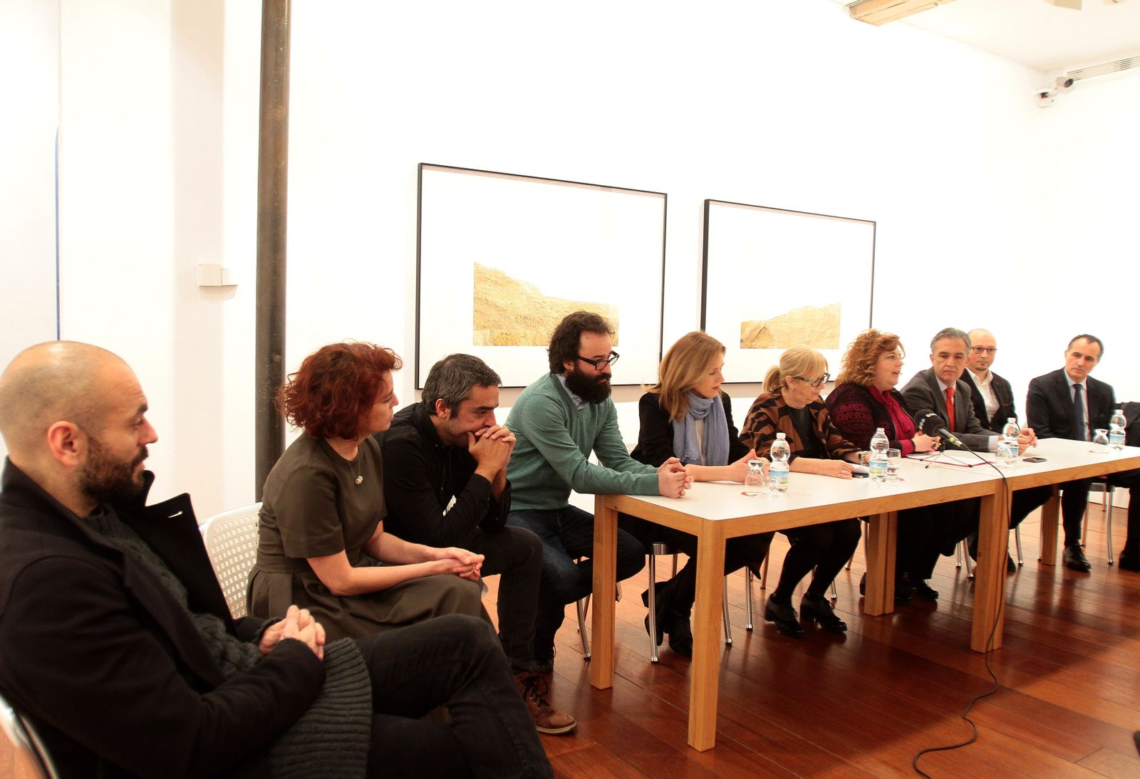 Representantes institucionales en la presentación del festival.