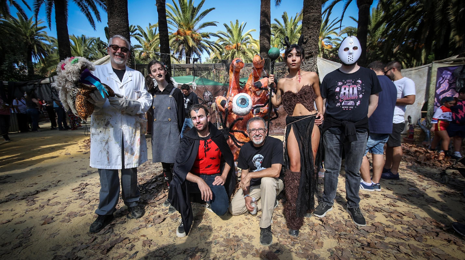 Miles de asistentes a la fiesta de Halloween en el Zoo de Jerez