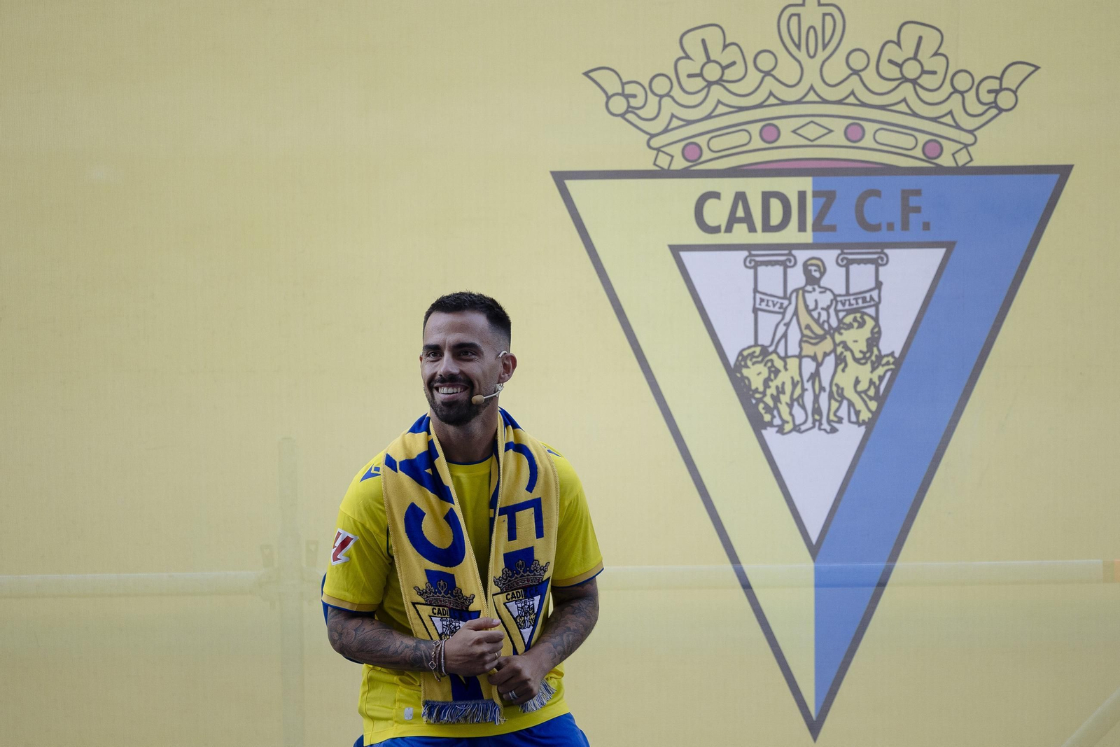 Imágenes de la presentación de Suso como jugador del Cádiz C.F.