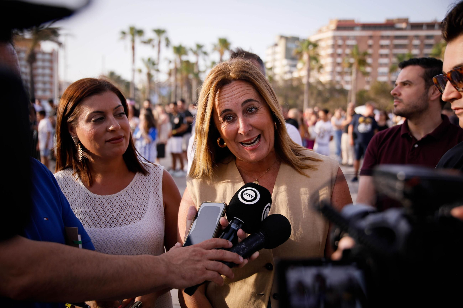Imágenes del Festival AlmeriArt en el Parque de las Almadrabillas