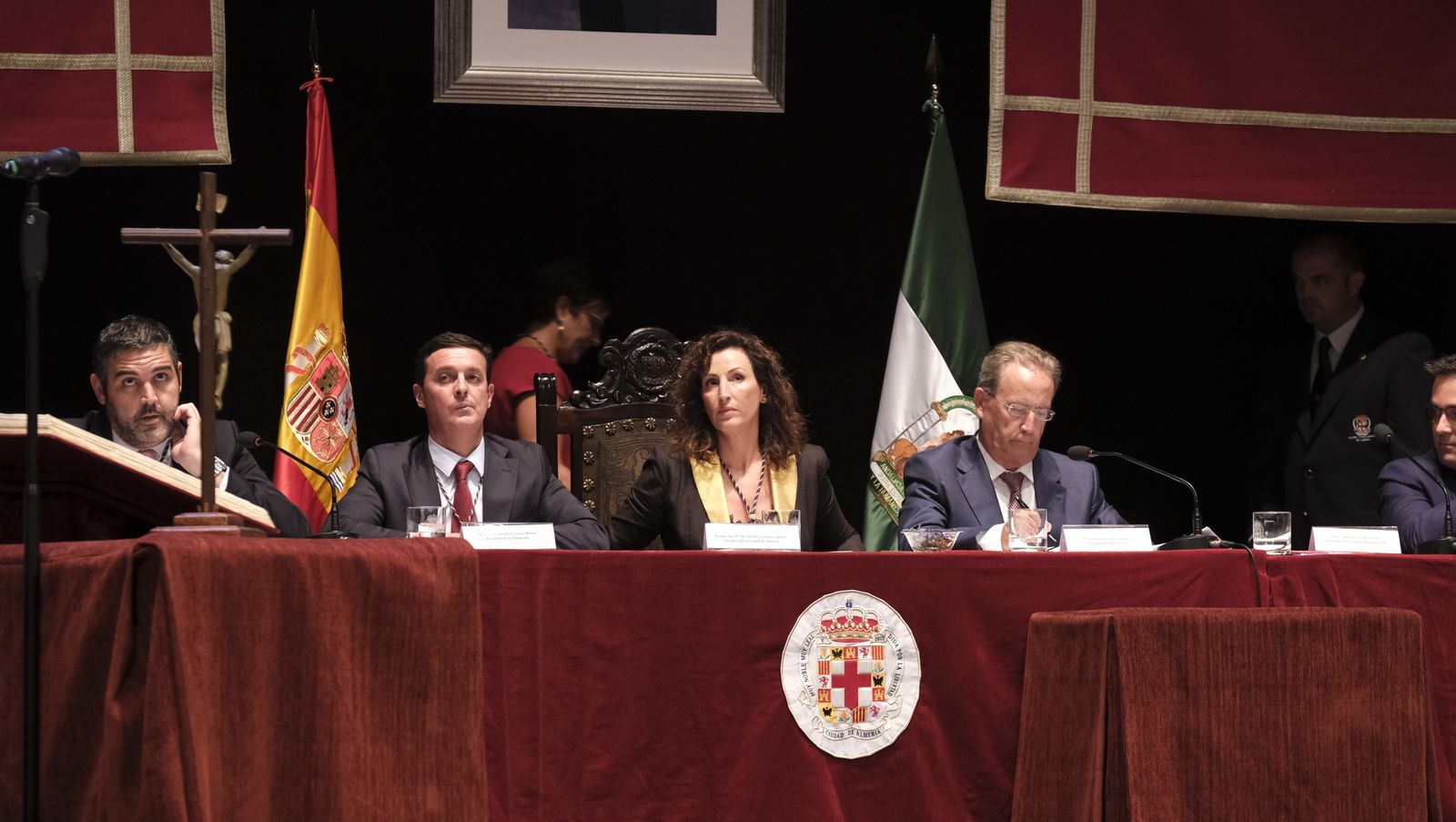 Imágenes de la investidura como Alcaldesa de Almería, de María del Mar Vázquez Agüero