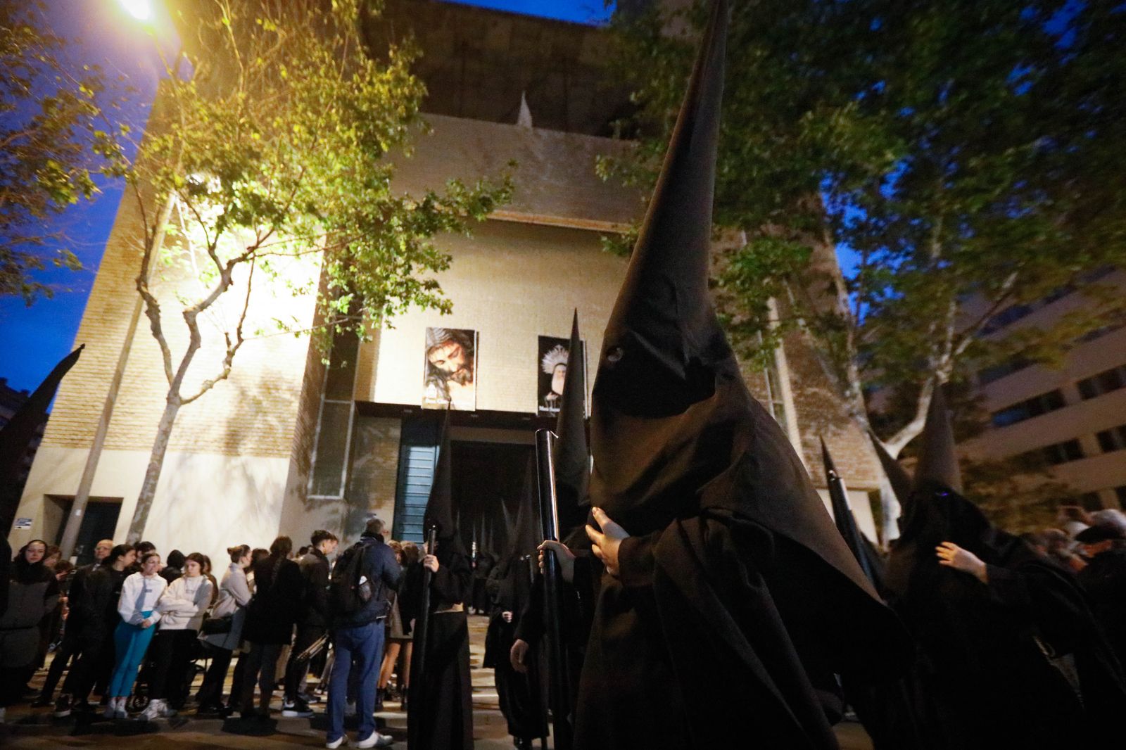 La procesión de La Caridad de Almería, en imágenes