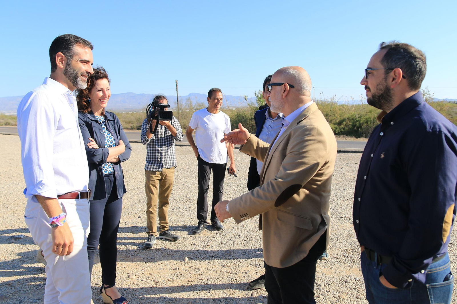 Las imágenes de las Salinas de Cabo de Gata recuperadas y con flamencos