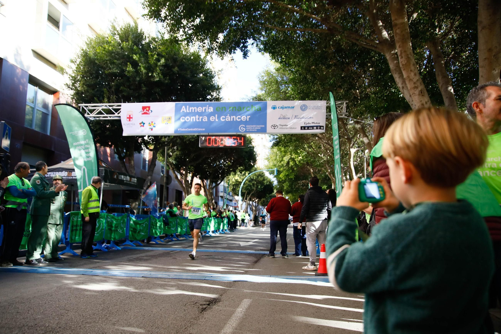 Imágenes de la Carrera contra el Cáncer de Almería