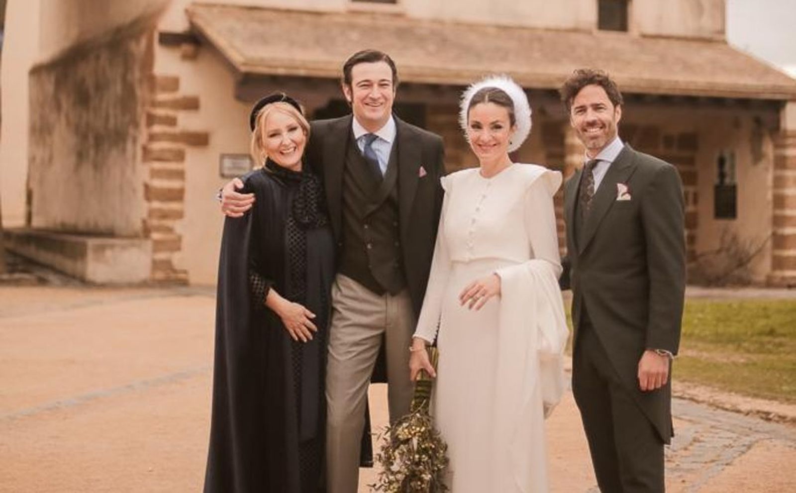 El matrimonio con Sandra Fernández y José Luis Costa.