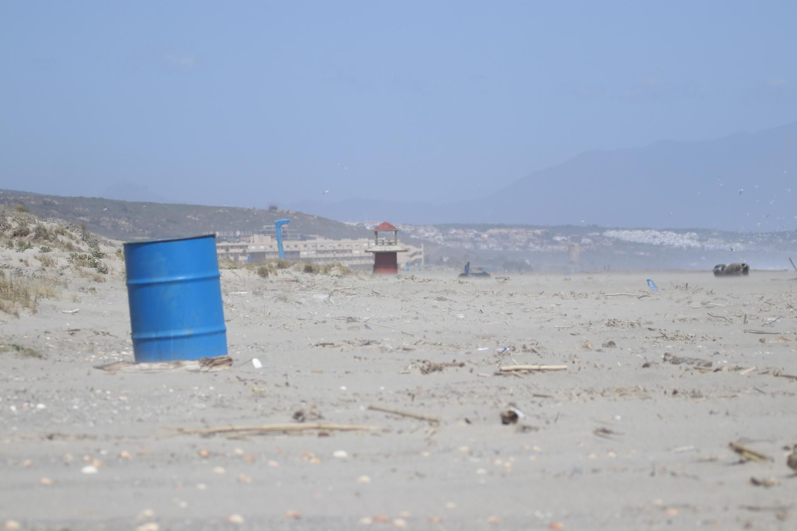 Los efectos del temporal de Levante en La Línea