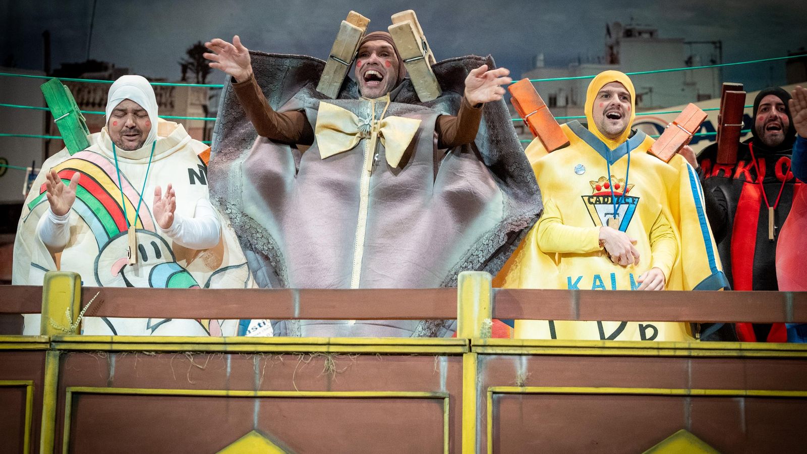 Búscate entre las mejores imágenes de la decimocuarta sesión de preliminares del COAC 2025