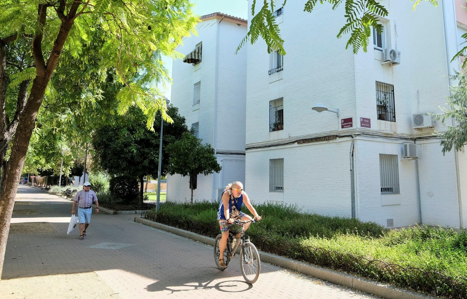 Un paseo en imágenes por el barrio cordobés del Santuario un día de agosto Un paseo en imágenes por el barrio cordobés del Santuario un día de agosto