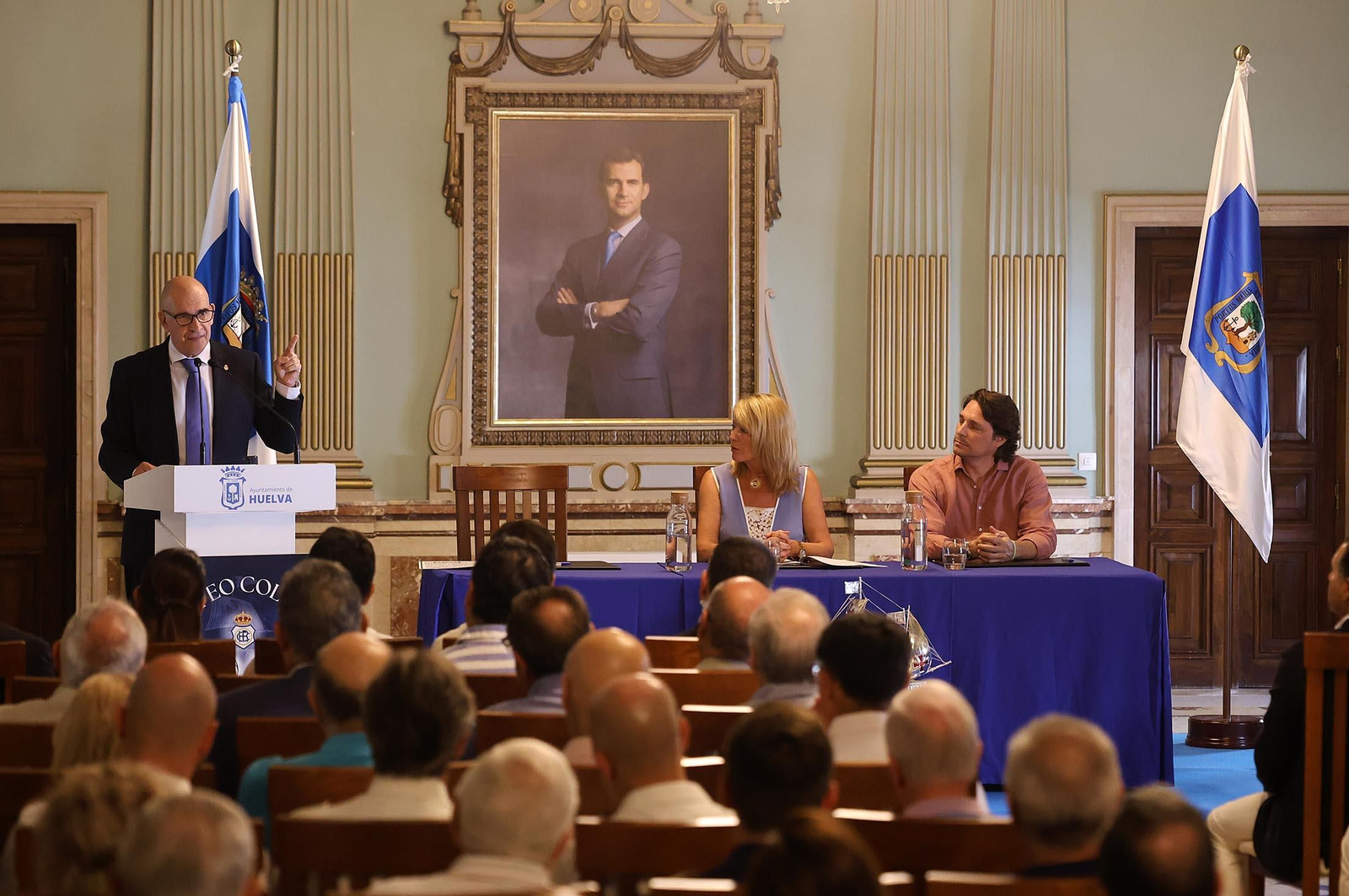 Nardy Lafuente pregona el LVI Trofeo Colombino, en imágenes