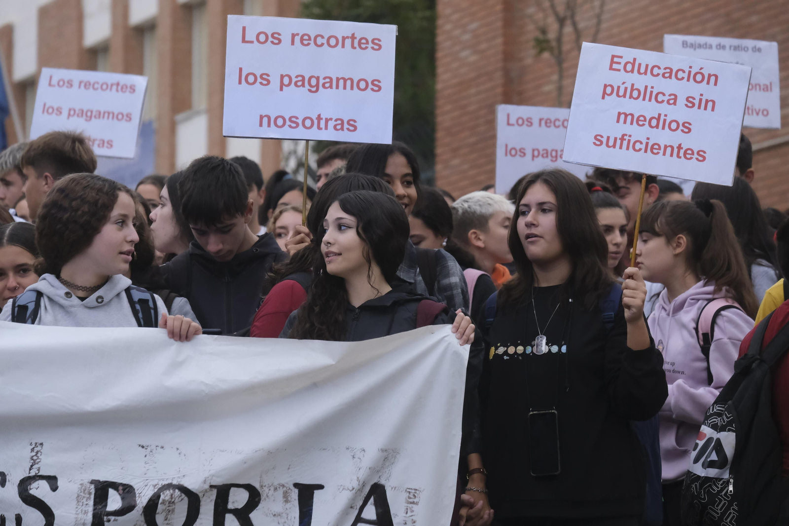 La nueva protesta del instituto Averroes de Córdoba, en imágenes
