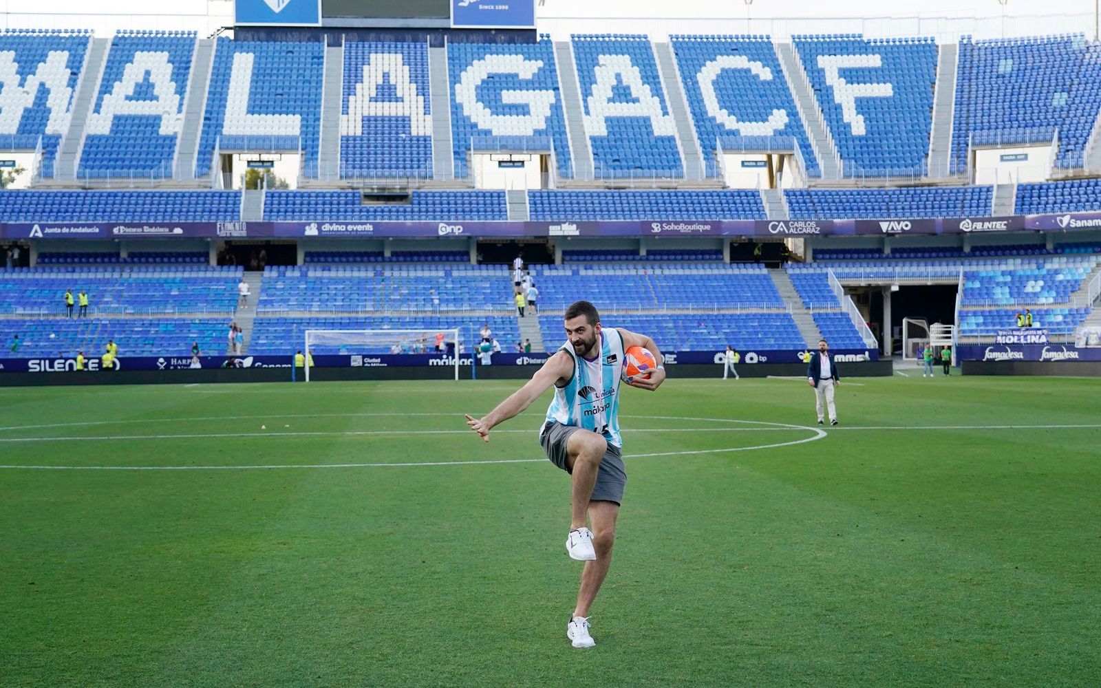 El Unicaja se lo pasó pipa en La Rosaleda