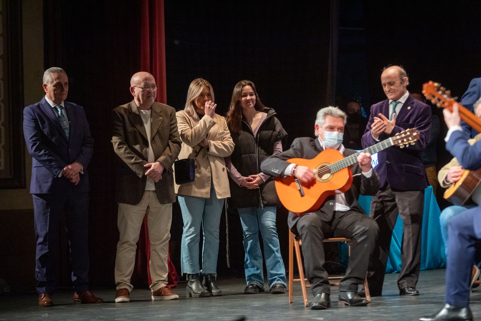 Imágenes de la entrega de los Antifaces de Oro y sorteo del COAC 2022